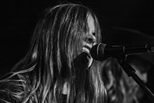 Sarah Shook & the Disarmers