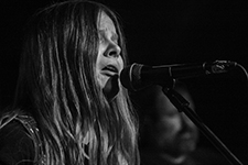 Sarah Shook & the Disarmers